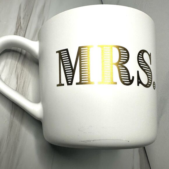 Mrs. Threshold Stoneware Mug White and Gold NWT - Picture 6 of 7